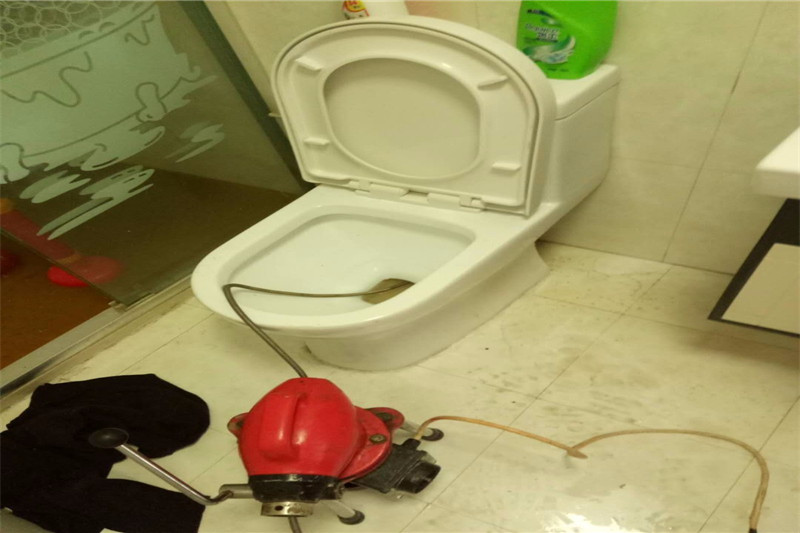 镜湖如何疏通马桶 疏通马桶多少钱