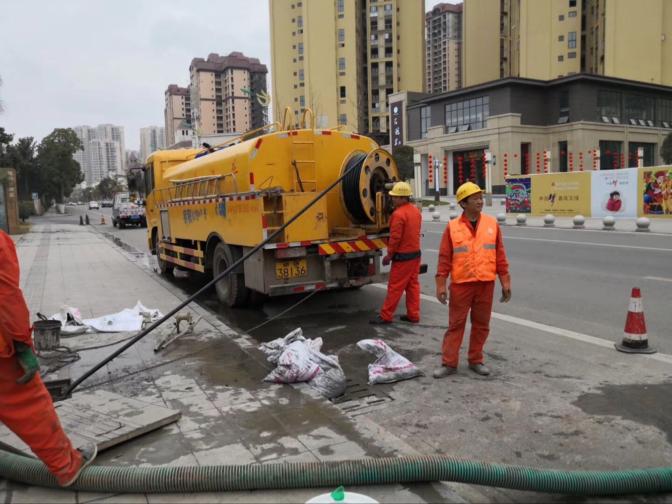 镜湖排污管道清淤-管道清洗